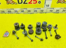 Подушка кузова MITSUBISHI L200 2012/Цвет X08A MN117459 KB4T 4D56