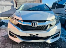 Решетка радиатора HONDA SHUTTLE 2015/Цвет NH700M 71121TD4J31M1 GK9 L15B, передняя