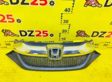 Решетка радиатора HONDA SHUTTLE 2015/Цвет NH700M 71121TD4J31M1 GK9 L15B, передняя