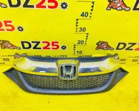 Решетка радиатора HONDA