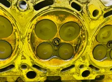 Головка блока цилиндров TOYOTA TUNDRA 1999/Цвет 202 1110259025 UCK40L 2UZFE, передняя левая