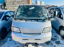 Тазик железный NISSAN VANETTE 2010/Цвет 22V 75610HA000 SKP2MN L8, задний