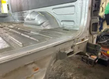 Тазик железный NISSAN VANETTE 2010/Цвет 22V 75610HA000 SKP2MN L8, задний