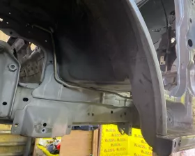 Порог кузова Nissan