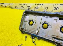 Клапанная крышка TOYOTA TUNDRA 1999/Цвет 202 1120250040 UCK40L 2UZFE, передняя левая