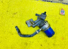 Корпус масляного фильтра TOYOTA TUNDRA 1999/Цвет 202 1560950110 UCK40L 2UZFE, передний