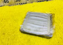 Блок управления двс TOYOTA COROLLA 2010 8966102M61 ZRE120L 1ZRFE, передний