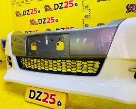 Бампер Toyota