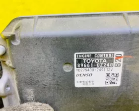 Блок управления двс Toyota