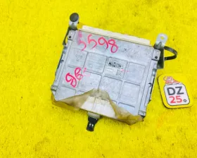 Блок управления двс Toyota