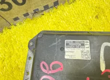Блок управления двс TOYOTA COROLLA 2009 8966102J80 ZRE152L 2ZRFE, передний
