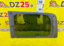 Стекло собачника NISSAN NV200 2010/Цвет K23 83300JX00B M20 HR16DE, заднее правое