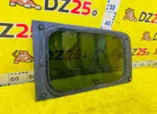 Стекло собачника NISSAN NV200 2010/Цвет K23 83300JX00B M20 HR16DE, заднее правое
