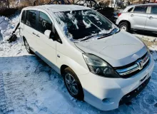 Дверь боковая TOYOTA ISIS 2012/Цвет 070 6700144071 ZGM15W 2ZRFAE, передняя правая
