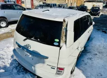 Дверь 5я TOYOTA ISIS 2012/Цвет 070 6700544260 ZGM15W 2ZRFAE, задняя