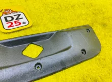 Пластик замка багажника NISSAN NV200 2010/Цвет K23 84992JX00A M20 HR16DE, задний