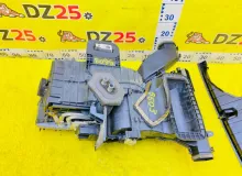 Печка салона NISSAN NV200 2010/Цвет K23 27210JX01A M20 HR16DE, передняя