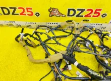 Коса под торпеду NISSAN NV200 2010/Цвет K23 24010JX00C M20 HR16DE, передняя