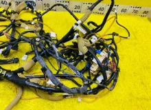 Коса под торпеду NISSAN NV200 2010/Цвет K23 24010JX00C M20 HR16DE, передняя