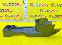 Бардачок между сиденьями NISSAN NV200 2014/Цвет K23 96915JX00A VM20 HR16DE, передний