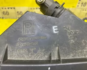 Фара Nissan