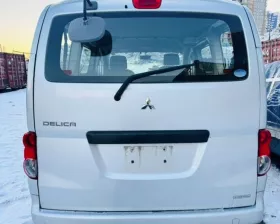 Лючок бензобака NISSAN