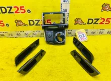 Консоль магнитофона TOYOTA WISH 2012/Цвет 202 5542068140 ZGE25W 2ZRFAE, передний