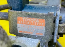 Ваккумный клапан TOYOTA LAND CRUISER 1993/Цвет 6M1 9091012079 FZJ80G 1FZFE, передний