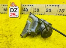 Клапан egr TOYOTA LAND CRUISER 1994/Цвет 6M1 1735066010 FZJ80G 1FZFE, передний