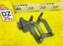 Кронштейн крепления компрессора кондиционера TOYOTA LAND CRUISER 1994/Цвет 6M1 8843160200 FZJ80G 1FZFE, передний Кронштейн крепления компрессора кондиционера TOYOTA LAND CRUISER 1994/Цвет 6M1 8843160200 FZJ80G 1FZFE, передний
