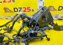 Коса под капот TOYOTA WISH 2012/Цвет 202 8211168142 ZGE20W 2ZRFAE, передняя
