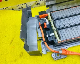 Высоковольтная батарея TOYOTA