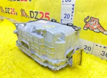 Инвертор TOYOTA NOAH 2014/Цвет 202 G920028030 ZWR80G 2ZRFXE, передний