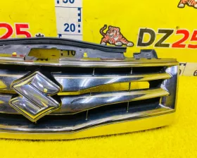 Решетка радиатора SUZUKI