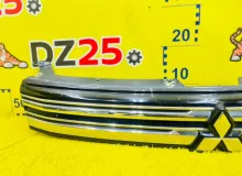 Решетка радиатора MITSUBISHI OUTLANDER 2013/Цвет U17B 7450A643 GG2W 4B11, передняя