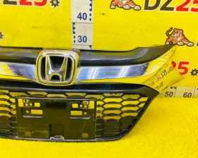 Решетка радиатора HONDA