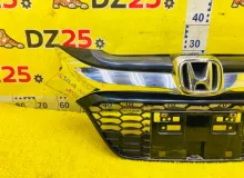 Решетка радиатора HONDA VEZEL 2014/Цвет NH821M 71121T7B00 RU4 LEB, передняя