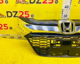 Решетка радиатора HONDA