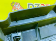 Решетка радиатора TOYOTA VOXY 2014/Цвет 202 5311128680 ZWR80G 2ZRFXE, передняя