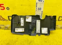 Пластиковая крышка на двс TOYOTA PRIUS 2016/Цвет 070 1260137010 ZVW50 2ZRFXE, передняя