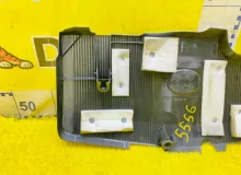 Пластиковая крышка на двс TOYOTA PRIUS 2016/Цвет 070 1260137010 ZVW50 2ZRFXE, передняя