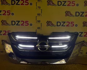 Решетка радиатора NISSAN