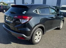 Подкрылок HONDA VEZEL 2014/Цвет NH731P 74150T7B000 RU3 LEB, передний левый