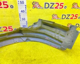 Подкрылок MITSUBISHI