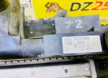 Радиатор основной TOYOTA ESQUIRE 2014/Цвет 1F7 1640037280 ZWR80G 2ZRFXE, передний