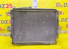 Радиатор основной TOYOTA LAND CRUISER 1998/Цвет 057 1640050210 UZJ100W 2UZFE, передний