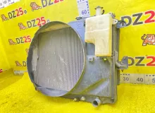 Радиатор основной TOYOTA LAND CRUISER 1998/Цвет 057 1640050210 UZJ100W 2UZFE, передний