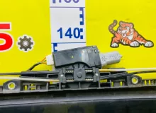 Люк HUMMER H3 2006 25895795 L52, передний