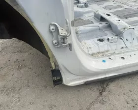 Порог кузова Toyota