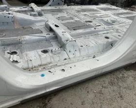 Порог кузова Toyota